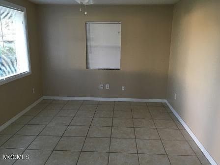 2nd image of 1811 Cherubusco St