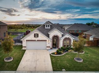 5605 Park View Dr, Midlothian, TX 76065