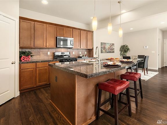 Open kitchen 