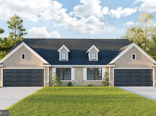 124 Hillard Fld, Lancaster, PA