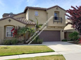 636 E Arthur Ln, Santa Maria, CA 93455