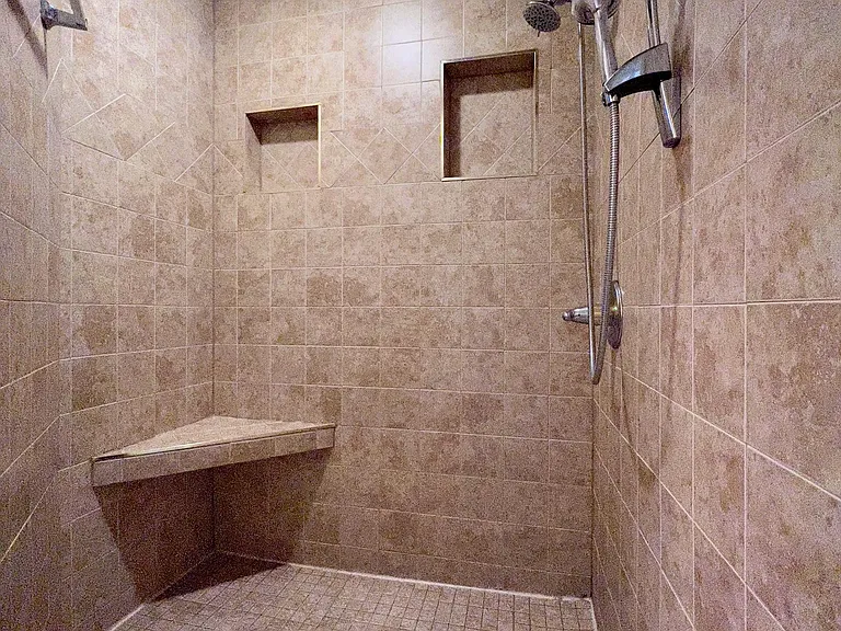 817 Willow Oak Cir — Photo 14