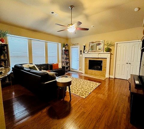 5th image of 3018 Pinecrest Dr