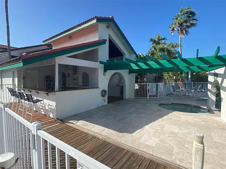 2286 Anchorage Ln #A — Photo 40