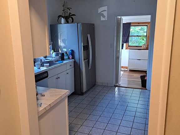 4th image of 51 Pierce St Floor 2