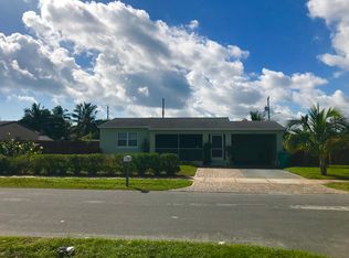 102 SE 4th Ave, Boynton Beach, FL 33435