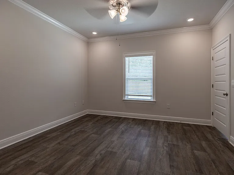 32444 Revere Dr — Photo 6