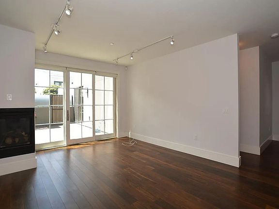 5th image of 1355 Pacific Ave Unit 105