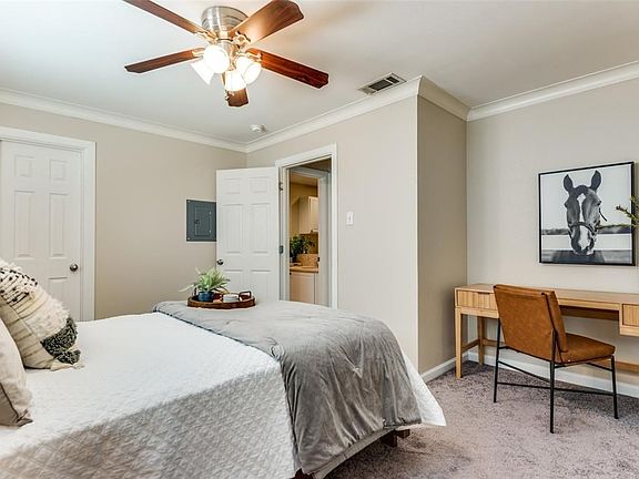 5th image of 7770 Meadow Rd APT 206