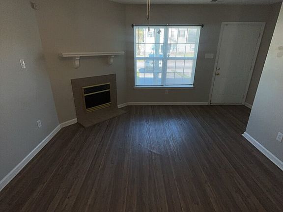 4th image of 1094 W Pueblo Dr