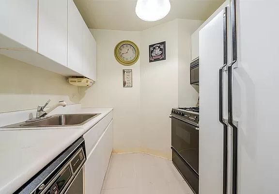 5th image of 112-11 Queens Blvd #7D1