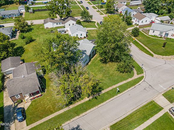 5th image of 411 Summit Ave