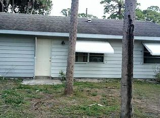 1725 Ixora Dr, North Fort Myers, FL 33917