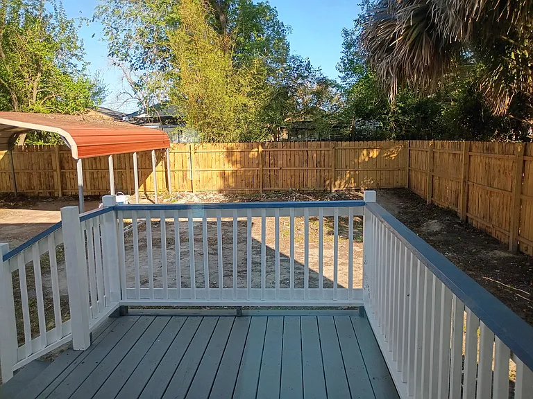814 Allen Ave — Photo 11