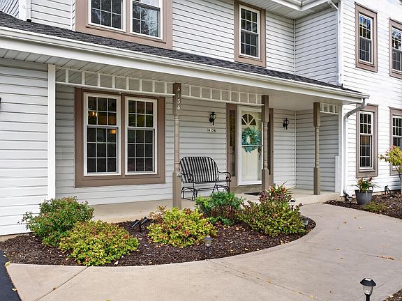 2nd image of 4134 S Victoria COURT