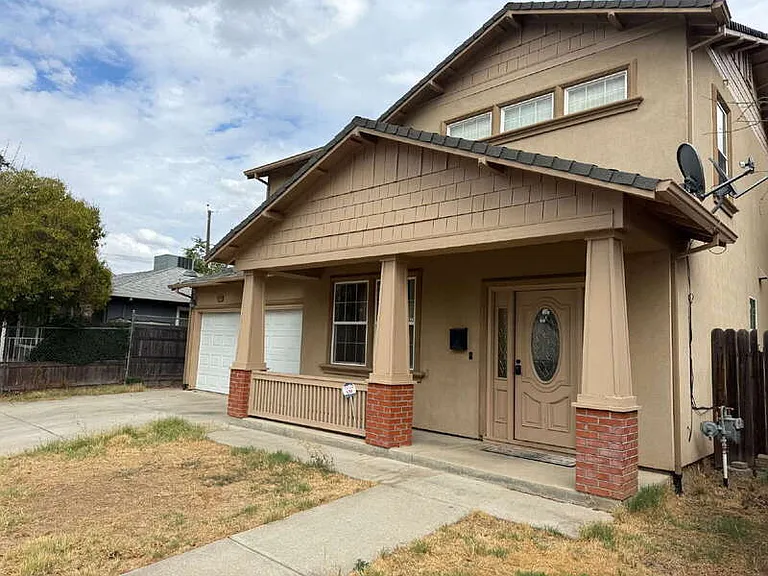 3329 San Jose Way — Photo 3