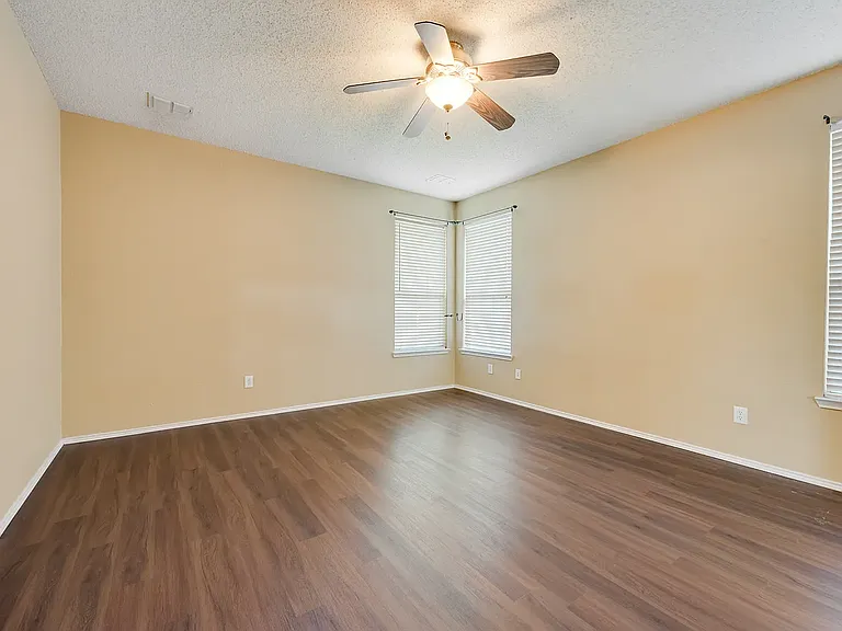 11520 Bermuda Way — Photo 16
