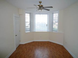 3233 W Beach Ave, Chicago, IL 60651