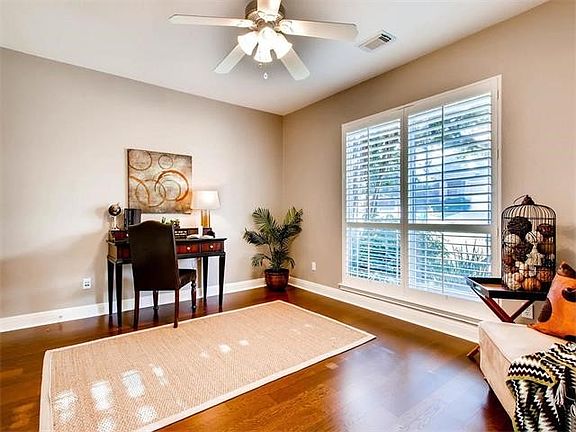 4th image of 2703 Yalding Dr