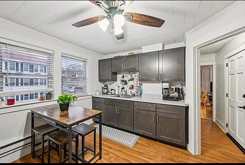 906 Southbridge St #2 Photo 1