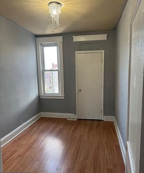 543 Chateau Ave — Photo 10
