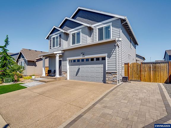 4th image of 4949 Gemini Ave NE