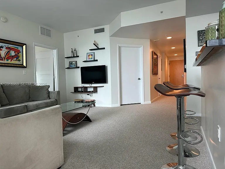 253 NE 2nd St #1402 — Photo 6