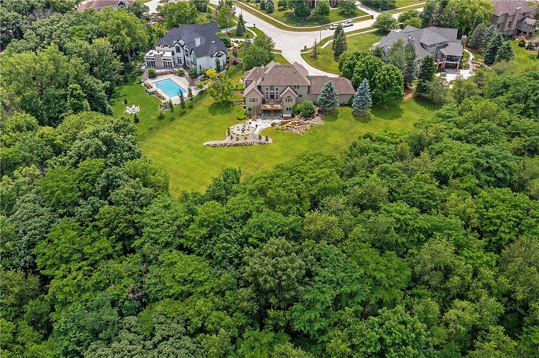 4307 Plumwood Dr, West Des Moines, IA 50265 Zillow