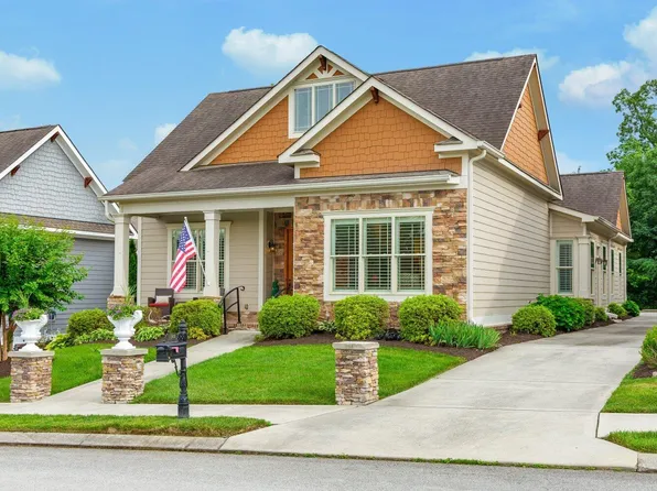 9141 Leyland Dr, Ooltewah, TN 37363