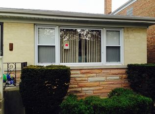 6739 N Richmond St, Chicago, IL 60645