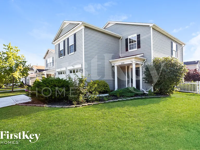 15358 Border Dr — Photo 2