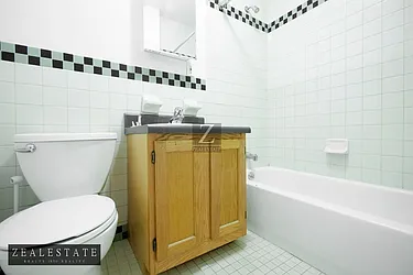 Rented by ZealEstate Group Inc