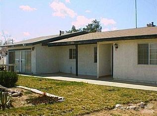 10282 3rd Ave, Hesperia, CA 92345