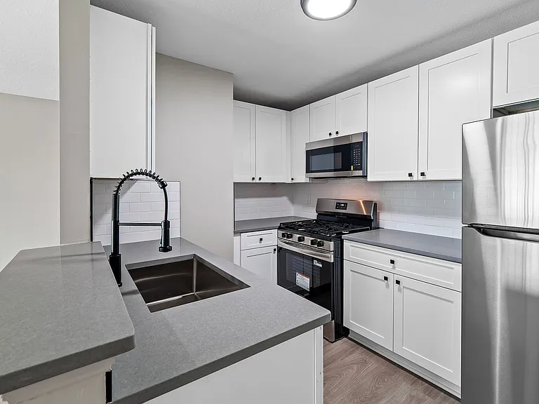 Cherry Tree Village Apartments — Photo 29