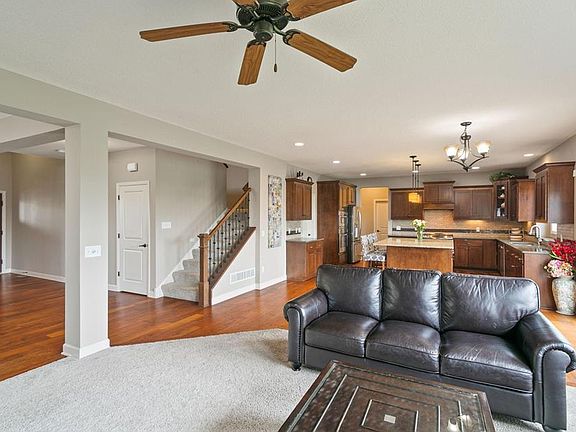 4th image of 4534 Bailey Lake Dr