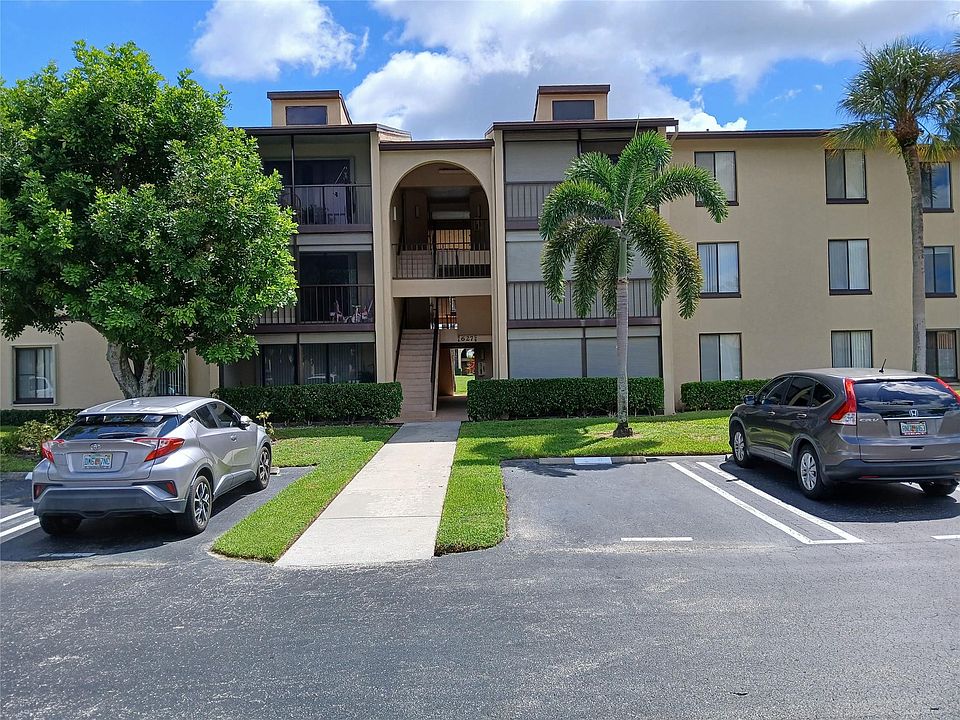1st image of 627 Sea Pine Way #B1