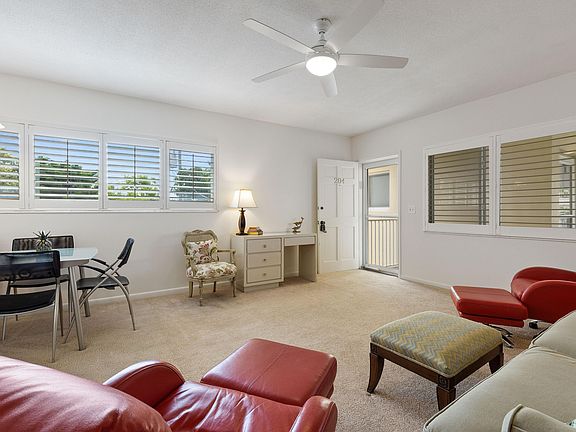 5th image of 1001 NE 8th Avenue #204