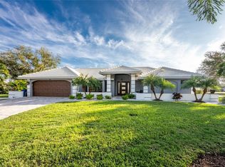 487 Dover Cir, Englewood, FL 34223