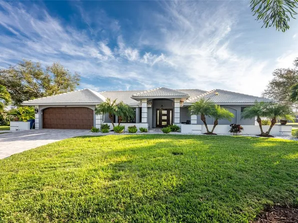 487 Dover Cir, Englewood, FL 34223