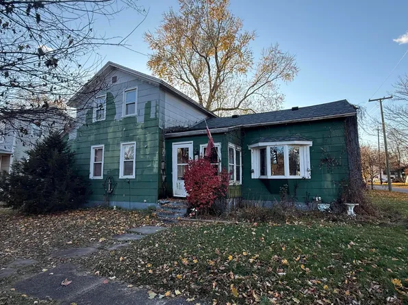 402 S Madison St, Marshall, MI 49068