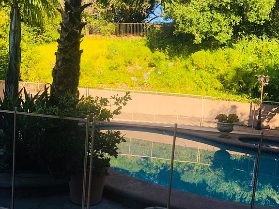 2nd image of 23730 Park Belmonte