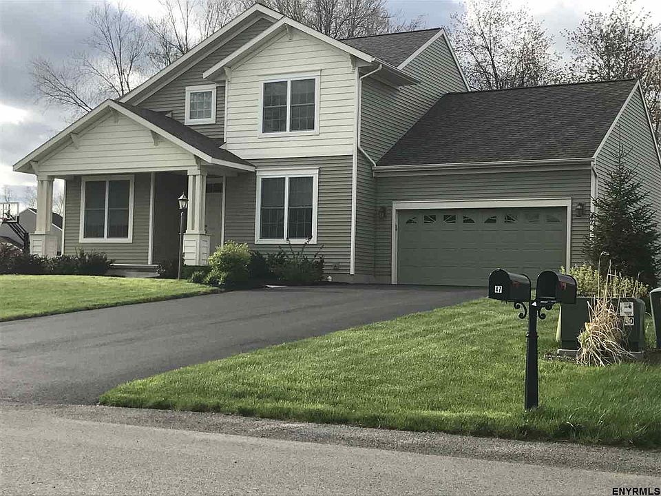 1st image of 47 Chester Dr