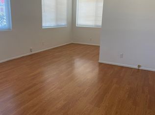 1198 8th St APT 4, Monterey, CA 93940