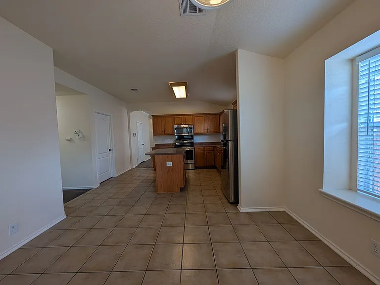 268 Goliad Dr — Photo 10
