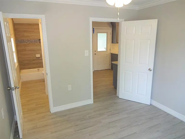 3923 Cosby St — Photo 17