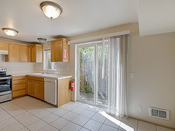 2nd image of 4307 8th Ave NE #4307