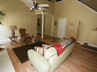 617 3rd Ave N, Surfside Beach, SC 29575