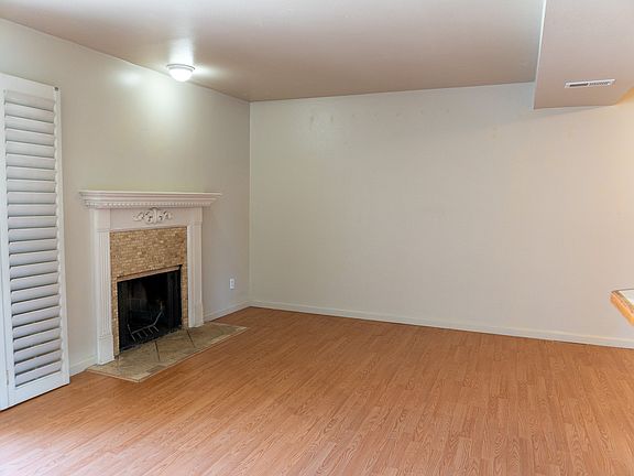 3rd image of 415 E Creekside Cir S #C