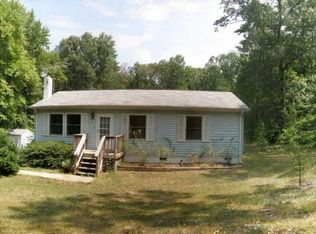 106 Old Apple Grove Rd, Mineral, VA 23117
