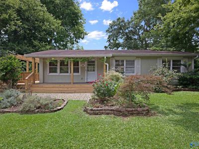 2106 Bide A Wee Dr NE, Huntsville, AL, 35801